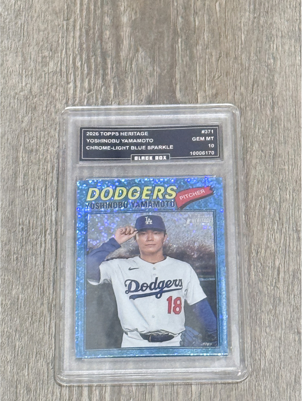 2026 Topps Heritage - Yoshinobu Yamamoto - Blue Sparkle (#371) (Black Box 10)